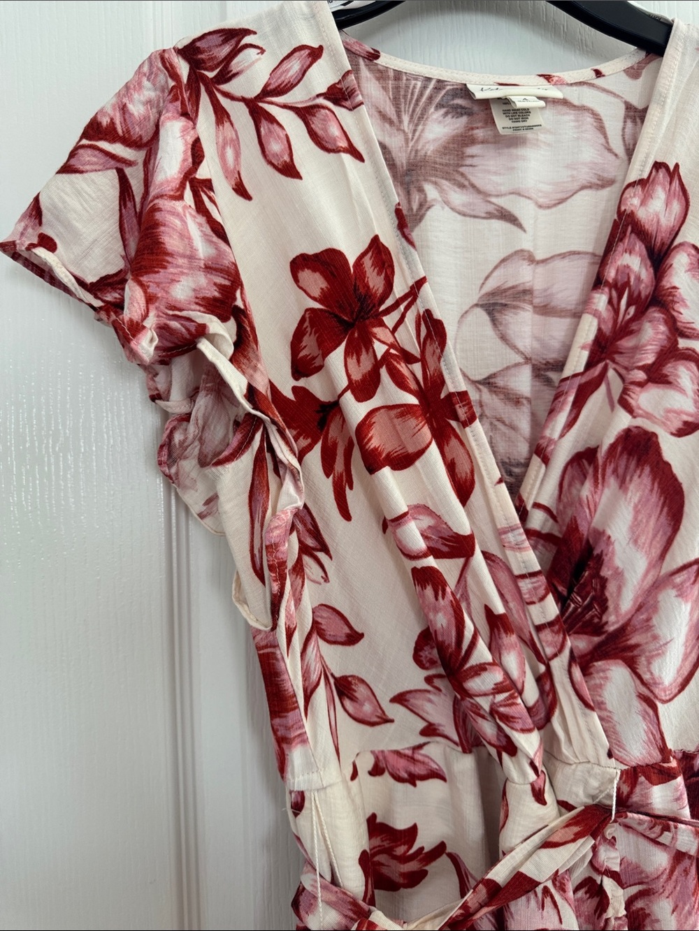 Floral Faux Wrap High-Low Dress in Cream and Burgundy - Picture 5 of 6